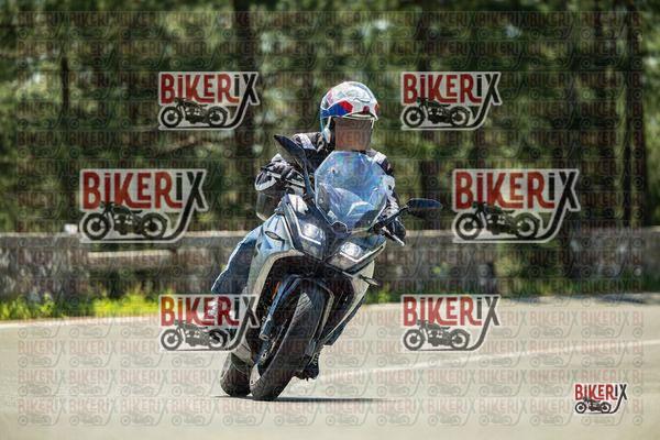 Passo del Muraglione 25-04-26 h11-53 1210