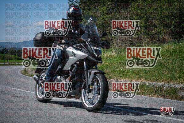 Volterra 11-04-26 h11-02 0246