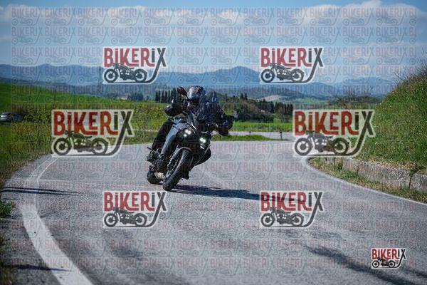 Volterra 11-04-26 h11-17 0285