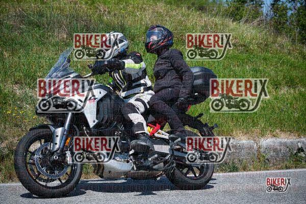 Volterra 11-04-26 h12-10 0527