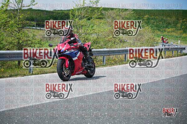 Volterra 11-04-26 h14-00 0821