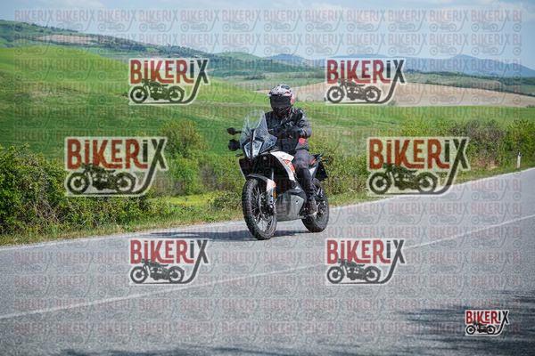 Volterra 11-04-26 h14-26 0890