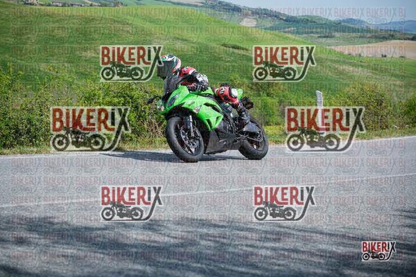 Volterra 11-04-26 h14-40 0916