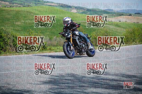 Volterra 11-04-26 h15-03 1017