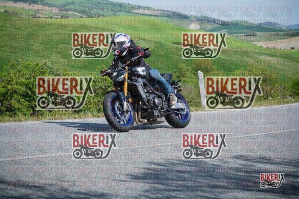 Volterra 11-04-26 h15-03 1018