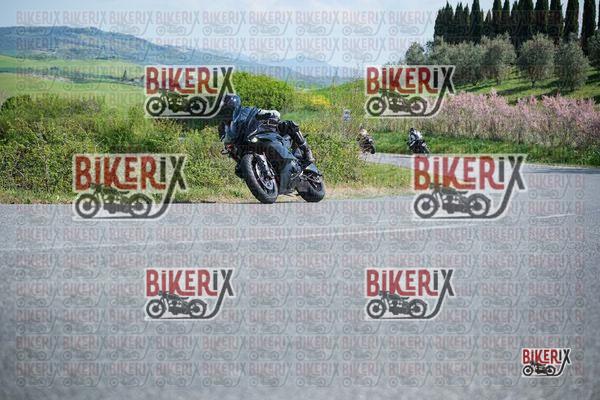Volterra 11-04-26 h15-08 1042