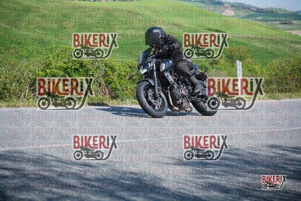 Volterra 11-04-26 h15-15 1074