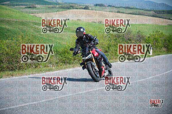 Volterra 11-04-26 h15-22 1098