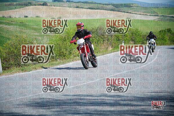Volterra 11-04-26 h15-24 1106