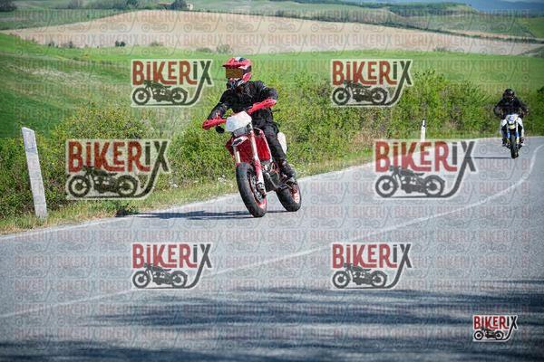 Volterra 11-04-26 h15-24 1107