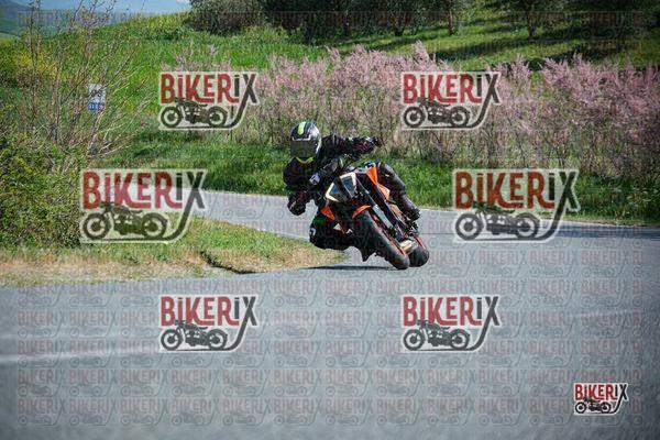 Volterra 11-04-26 h15-26 1133