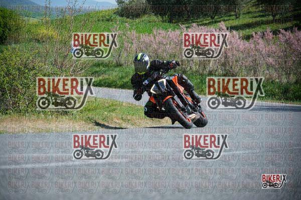 Volterra 11-04-26 h15-26 1134