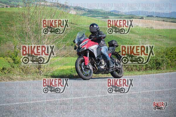 Volterra 11-04-26 h15-46 1246