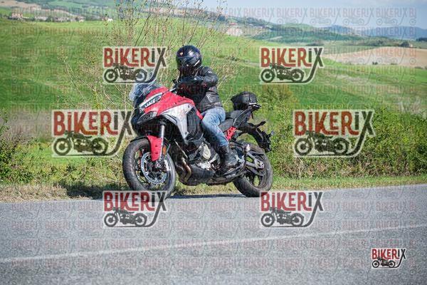 Volterra 11-04-26 h15-46 1247