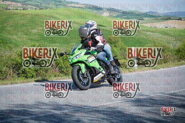 Volterra 11-04-26 h15-50 1271