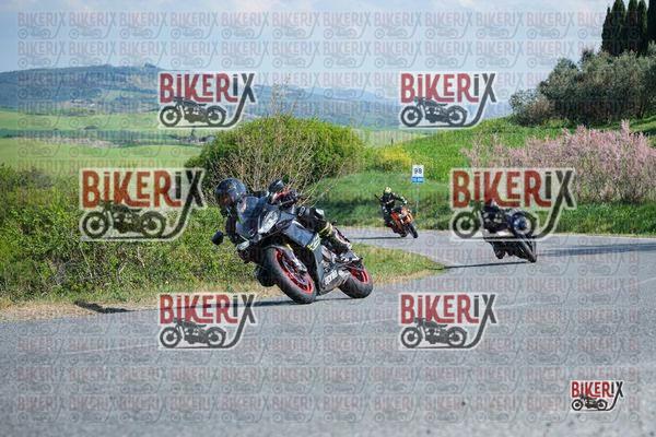 Volterra 11-04-26 h15-57 1351