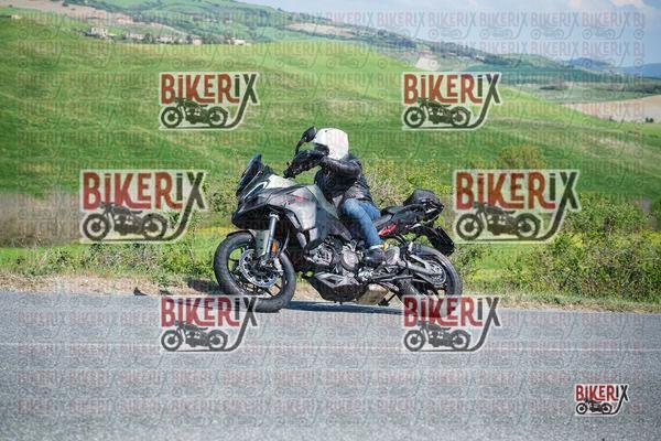 Volterra 11-04-26 h16-00 1364