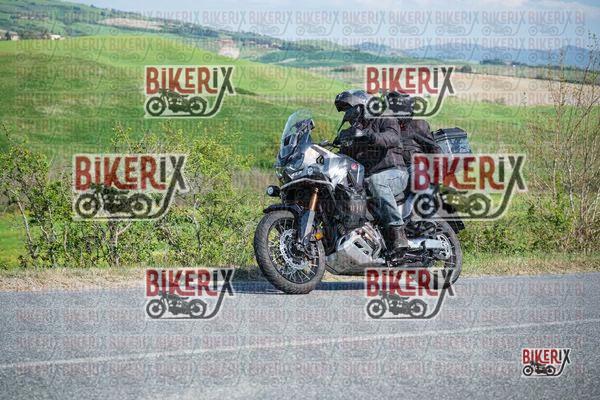 Volterra 11-04-26 h16-00 1366
