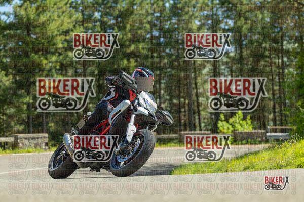 Passo del Muraglione 01-05-26 h14-32 1566