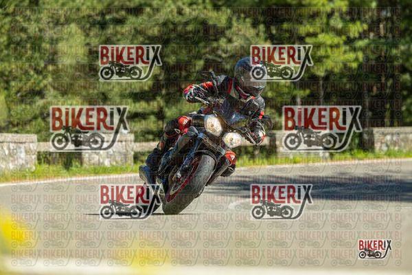 Passo del Muraglione 01-05-26 h15-39 1991
