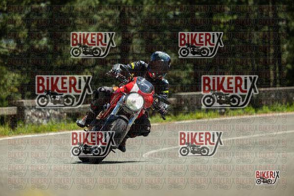 Passo del Muraglione 02-05-26 h13-44 1358