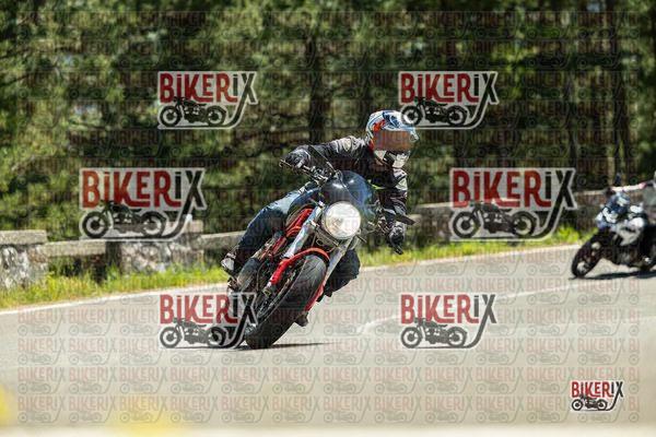 Passo del Muraglione 02-05-26 h13-44 1361