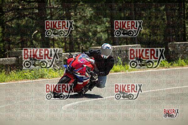 Passo del Muraglione 02-05-26 h13-48 1371