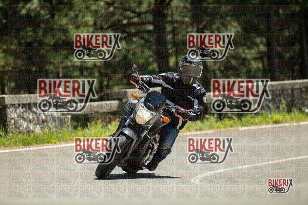 Passo del Muraglione 02-05-26 h13-56 1511