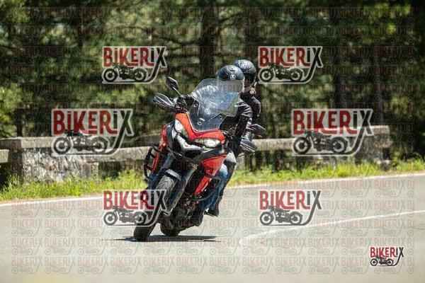 Passo del Muraglione 02-05-26 h13-57 1525