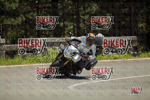 Passo del Muraglione 02-05-26 h13-58 1530