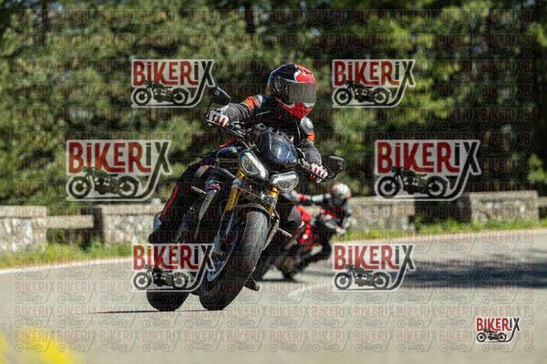 Passo del Muraglione 02-05-26 h15-18 2005