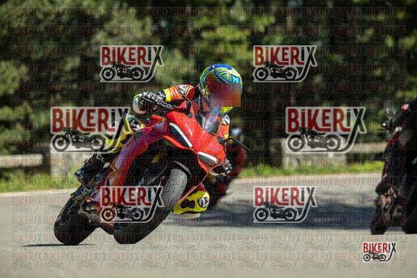 Passo del Muraglione 02-05-26 h15-25 2041
