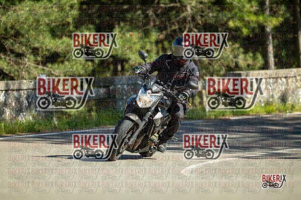 Passo del Muraglione 02-05-26 h16-31 2439