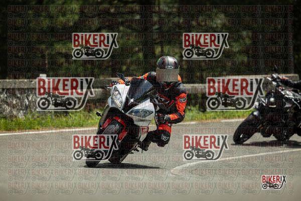 Passo del Muraglione 03-05-26 h13-46 1347