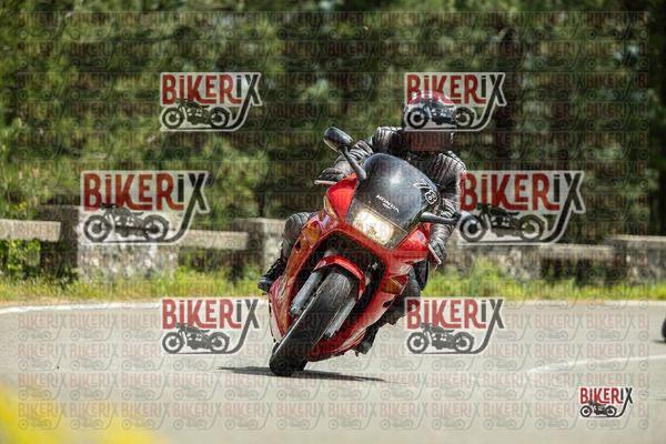 Passo del Muraglione 03-05-26 h13-58 1537