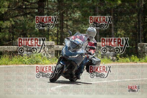 Passo del Muraglione 03-05-26 h13-58 1550