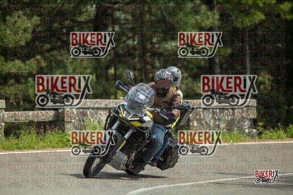 Passo del Muraglione 03-05-26 h14-53 1975