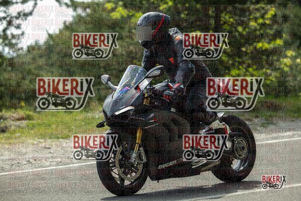 Passo del Muraglione 03-05-26 h14-53 1988