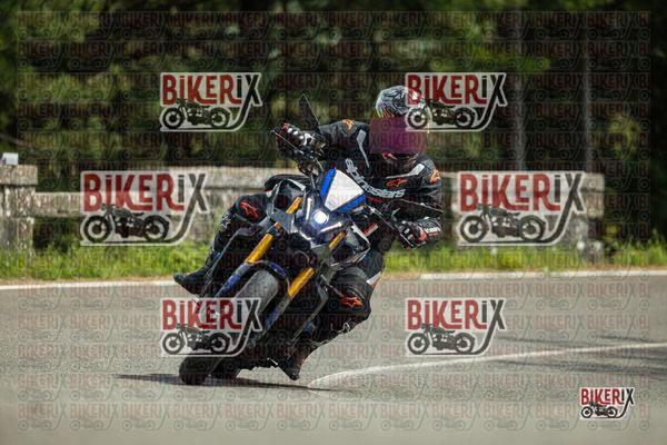 Passo del Muraglione 03-05-26 h14-54 1995