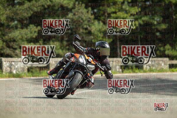 Passo del Muraglione 03-05-26 h16-01 2603