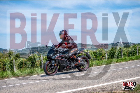 Chianti 07-09-25 h12-26 1885