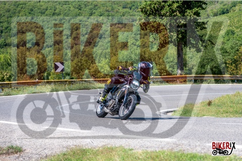 Chianti 07-09-25 h12-37 1911