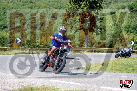 Chianti 07-09-25 h12-37 1920