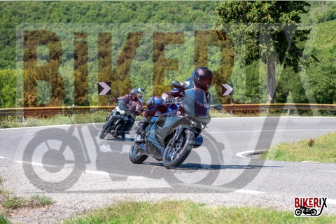 Chianti 07-09-25 h12-37 1928