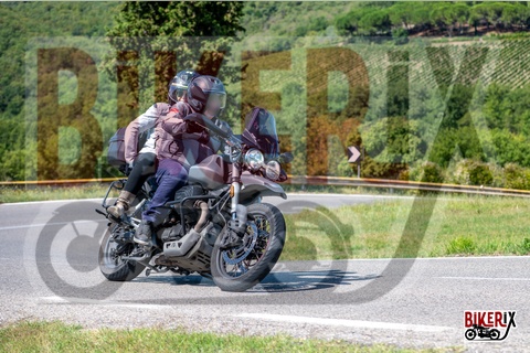 Chianti 07-09-25 h12-37 1932