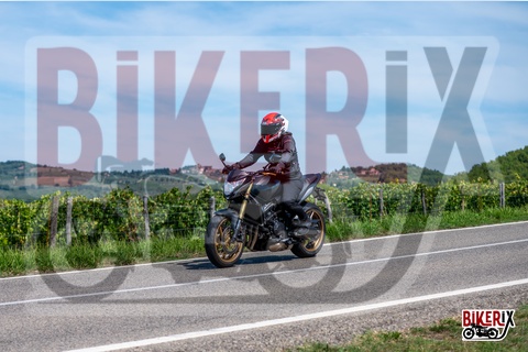 Chianti 07-09-25 h12-38 1945