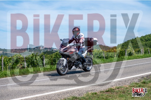 Chianti 07-09-25 h12-38 1949