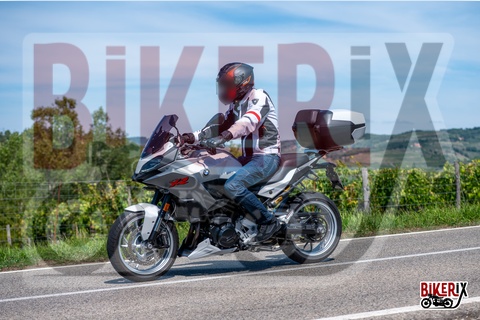 Chianti 07-09-25 h12-38 1955