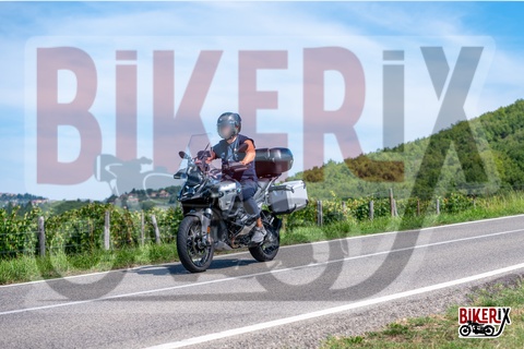 Chianti 07-09-25 h12-40 1966