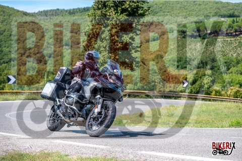 Chianti 07-09-25 h12-45 1984